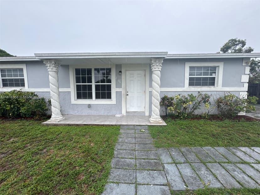 2560 NW 206th St, Miami Gardens FL 33056