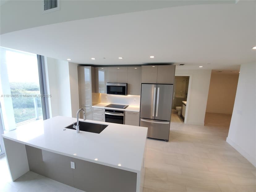 2000 Metropica Way # 1401, Sunrise FL 33323