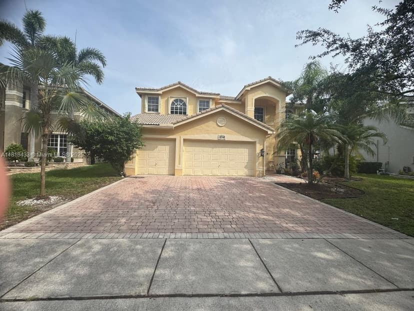15341 SW 20th St, Miramar FL 33027