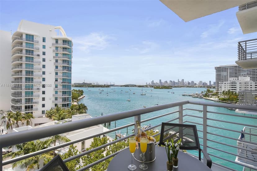 1450 Lincoln Rd # 809, Miami Beach FL 33139