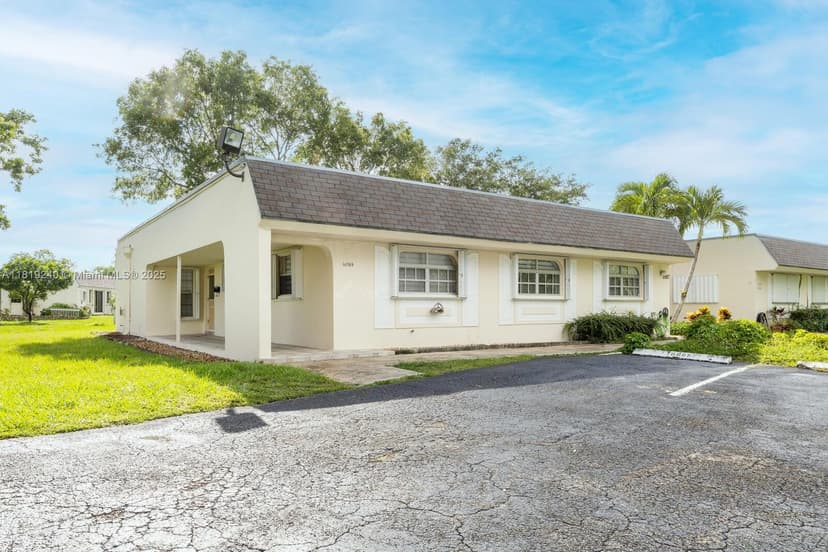 16985 SW 113th Ct # 31541E, Miami FL 33157