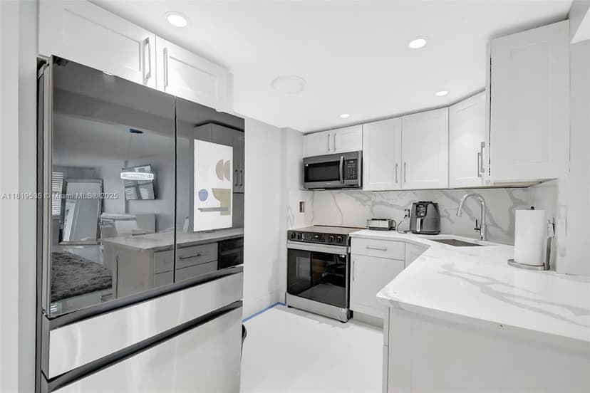 3015 N Ocean Blvd # 4K, Fort Lauderdale FL 33308