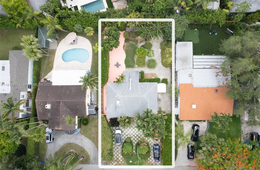 4245 Braganza Ave, Miami FL 33133