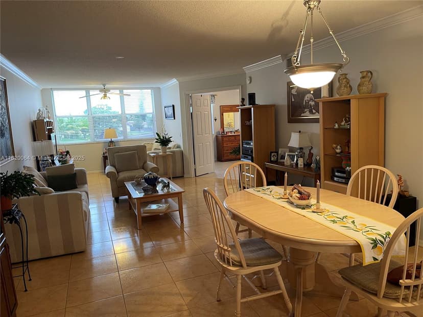 10422 NW 24th Pl # 210, Sunrise FL 33322