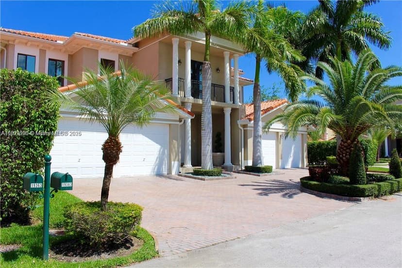 19383 SW 79th Ave, Cutler Bay FL 33157