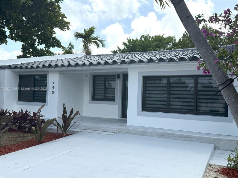 240 SW 55th Ave, Coral Gables FL 33134