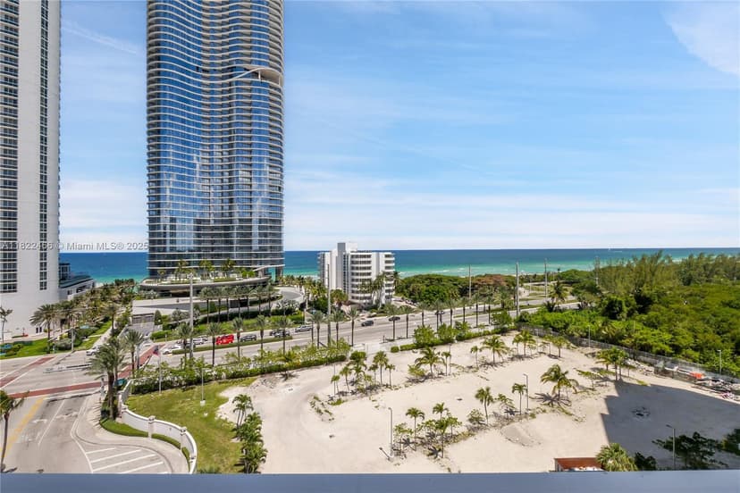 100 Bayview Dr # 1008, Sunny Isles Beach FL 33160