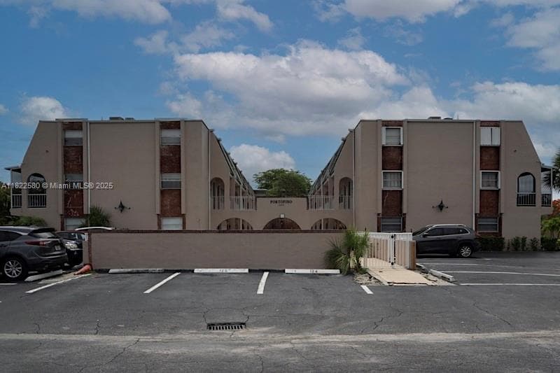 1100 SE 4th Ave # 14, Deerfield Beach FL 33441
