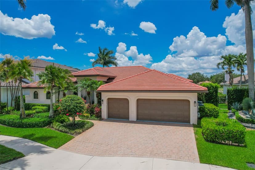 2489 Eagle Watch Ln, Weston FL 33327