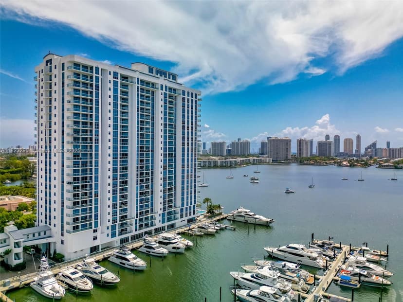 17301 Biscayne Blvd # 1704, North Miami Beach FL 33160