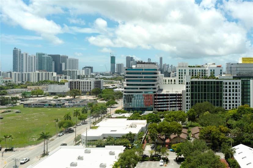 36 NW 32nd St, Miami FL 33127