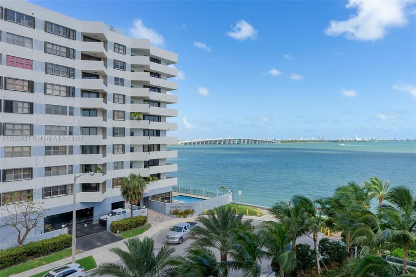 2900 NE 7th Ave # 301, Miami FL 33137