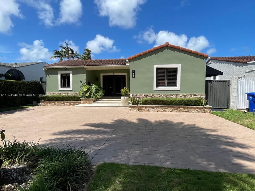 441 SW 27th Rd, Miami FL 33129