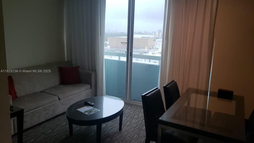 2670 E Sunrise Blvd # 1411, Fort Lauderdale FL 33304
