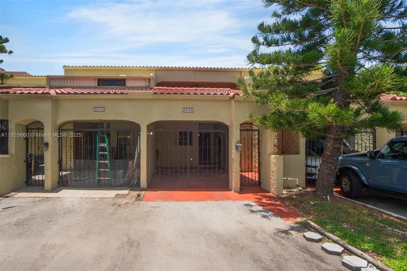 3538 Estepona Ave # 2, Doral FL 33178