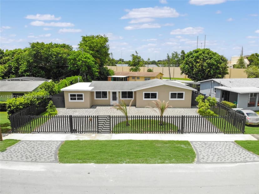 801 NW 172nd Ter, Miami Gardens FL 33169