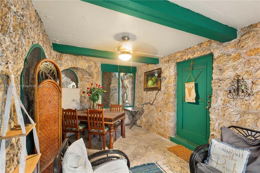1301 Milan Ave # 1, Coral Gables FL 33134