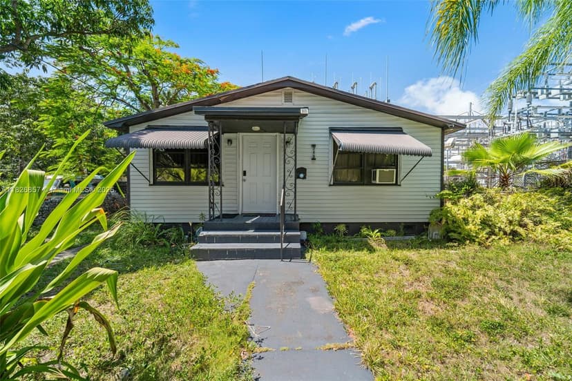 349 NW 41st St, Miami FL 33127
