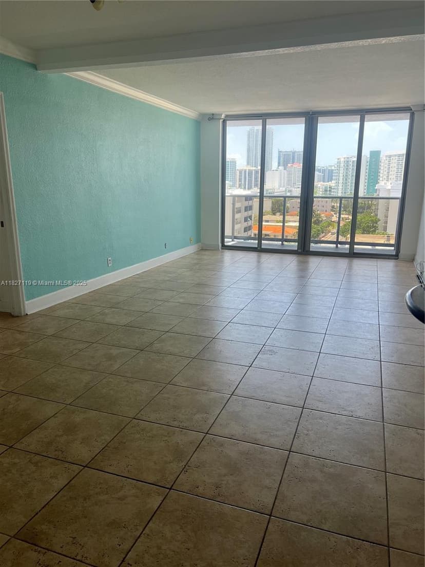 401 69th St # 900, Miami Beach FL 33141