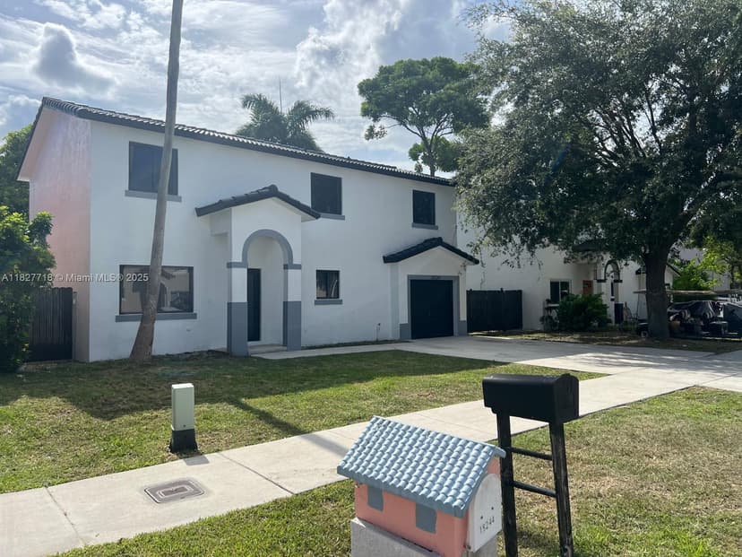 18224 SW 154 AVE, Unincorporated Dade County FL 33187