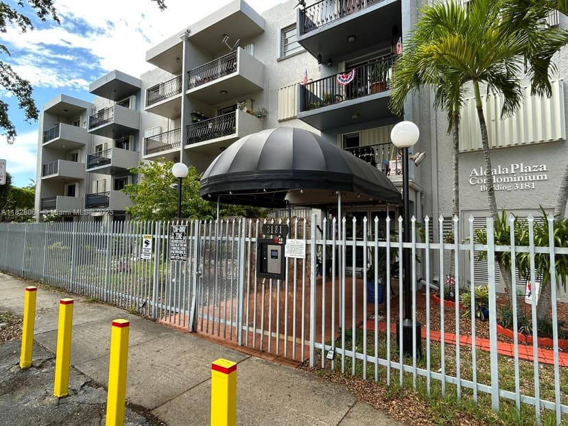 3181 SW 13 St # 401, Miami FL 33145