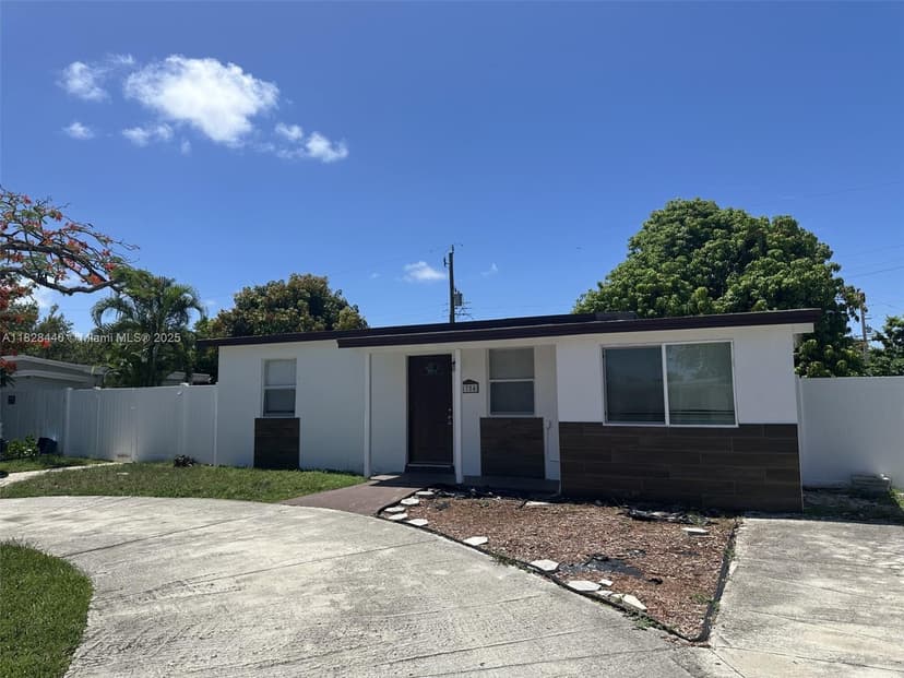 1754 NE 48th Ct, Pompano Beach FL 33064