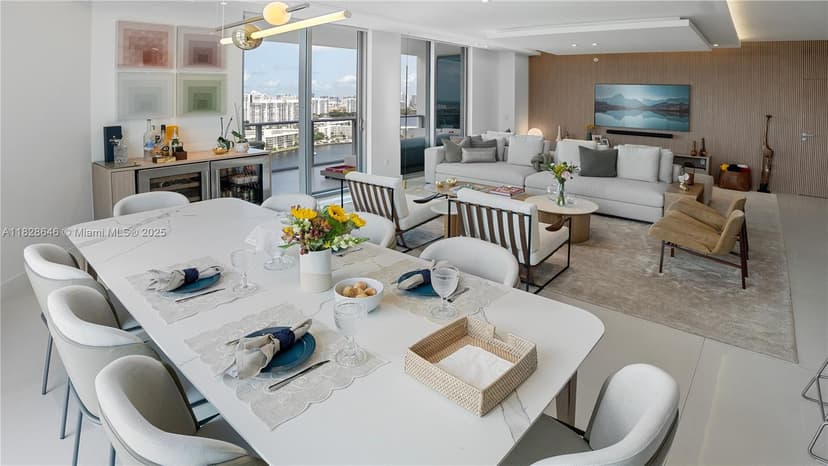 17301 Biscayne Blvd # 2102, North Miami Beach FL 33160