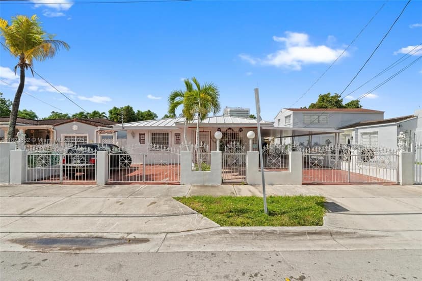 2610 SW 4th St, Miami FL 33135