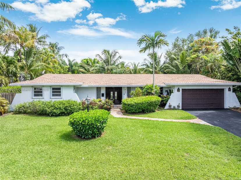 8121 SW 139th Ter, Palmetto Bay FL 33158