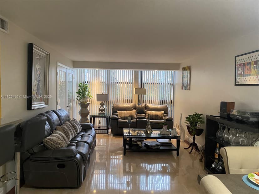 200 NE Leslie Dr # 225, Hallandale Beach FL 33009