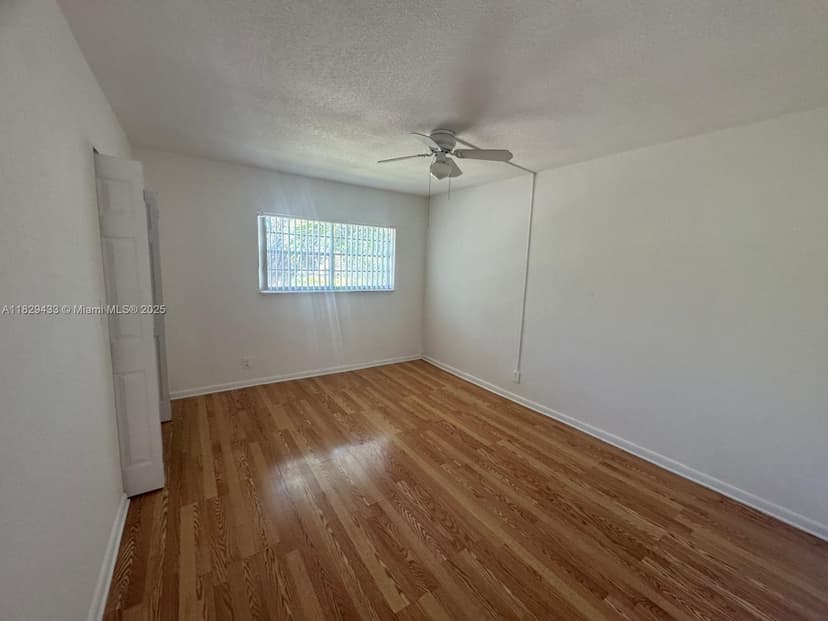 4820 NW 9th Dr # 4820, Plantation FL 33317