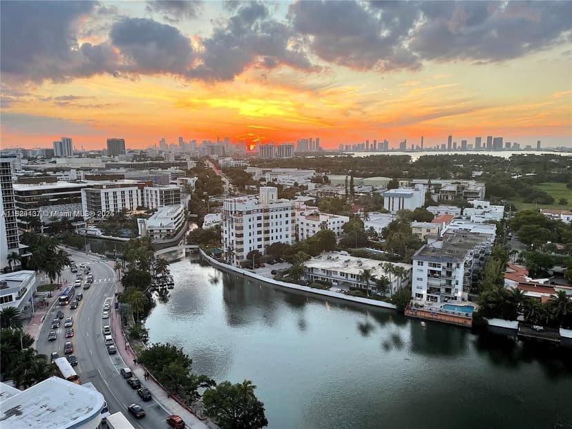 2555 Collins Ave # 2002, Miami Beach FL 33140