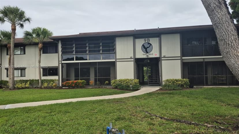 9459 W Mcnab Rd # 215, Tamarac FL 33321