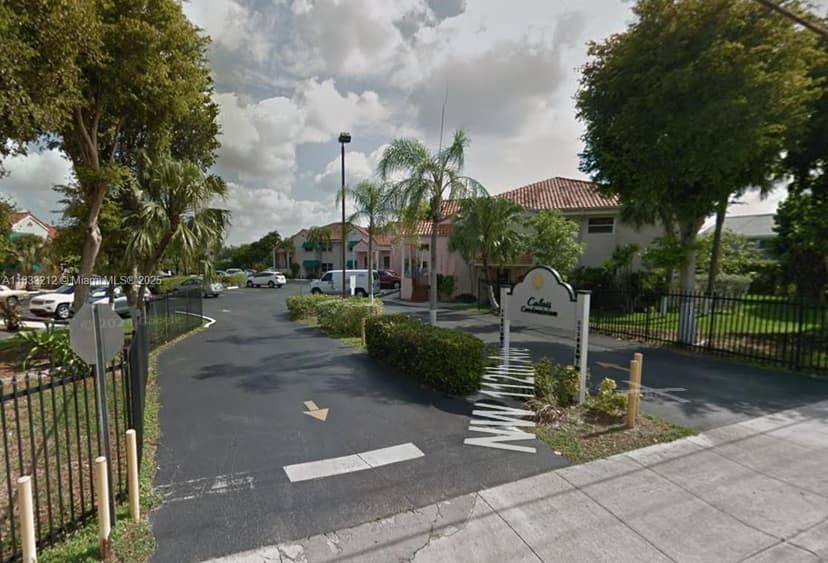 11201 NW 7th St # 204, Sweetwater FL 33172
