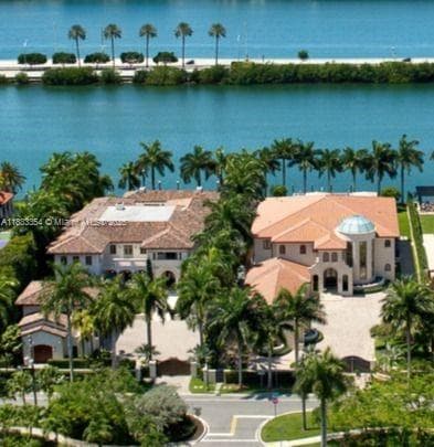 198 Palm Ave, Miami Beach FL 33139