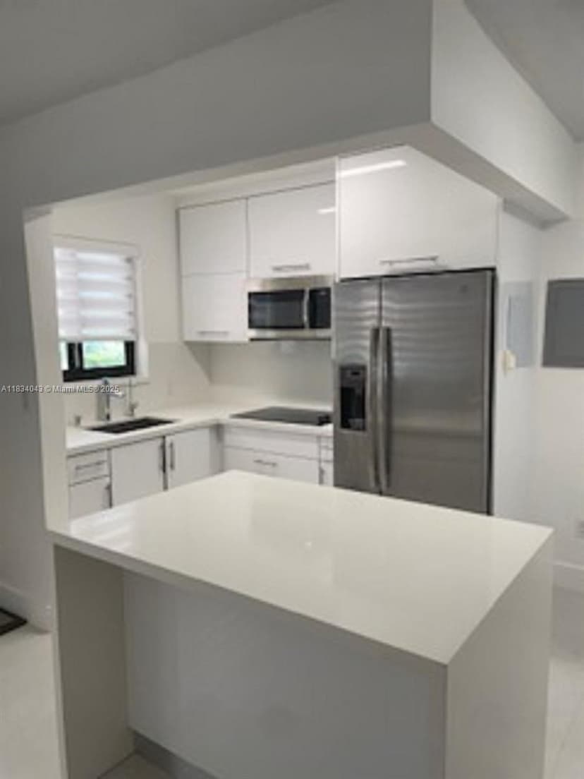 2930 Day Ave # N104, Miami FL 33133
