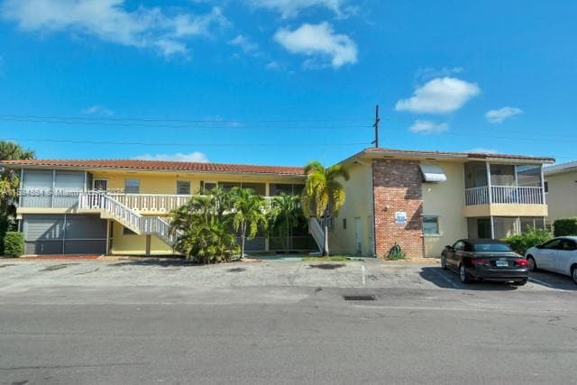 2101 NE 68th St # 103, Fort Lauderdale FL 33308