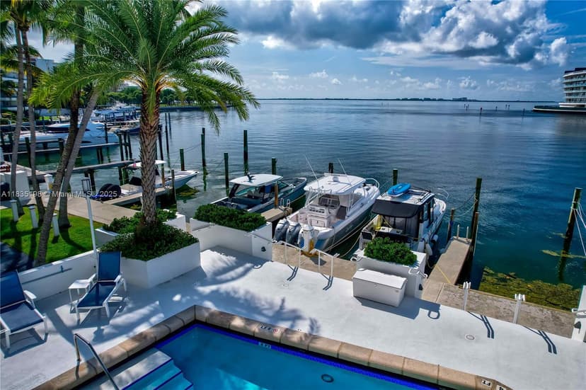 1600 S Bayshore Ln # 3A, Coconut Grove FL 33133