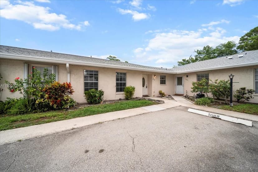 508 Holyoke # A, Lake Worth FL 33467