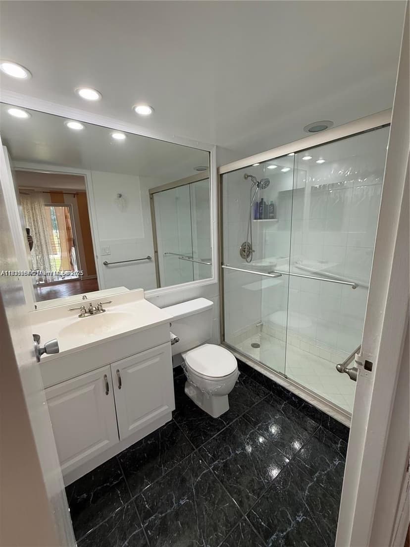 118 Tuscany B # 118, Delray Beach FL 33446