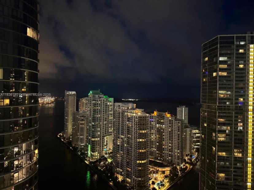 200 Biscayne Boulevard Way # 4603, Miami FL 33131