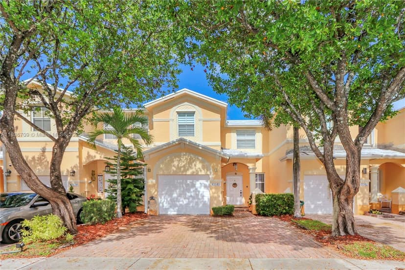12548 SW 126th Ave, Miami FL 33186
