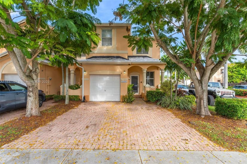12504 SW 124th Path, Miami FL 33186