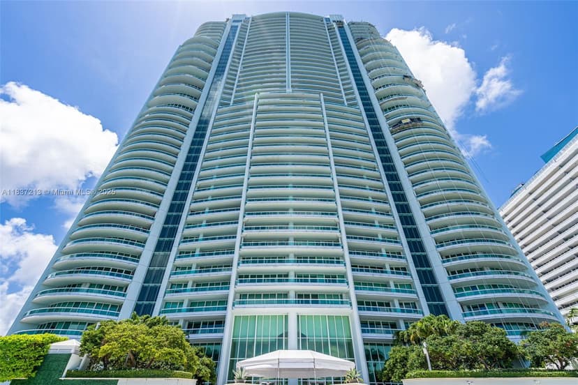 1643 Brickell Ave # 1406, Miami FL 33129