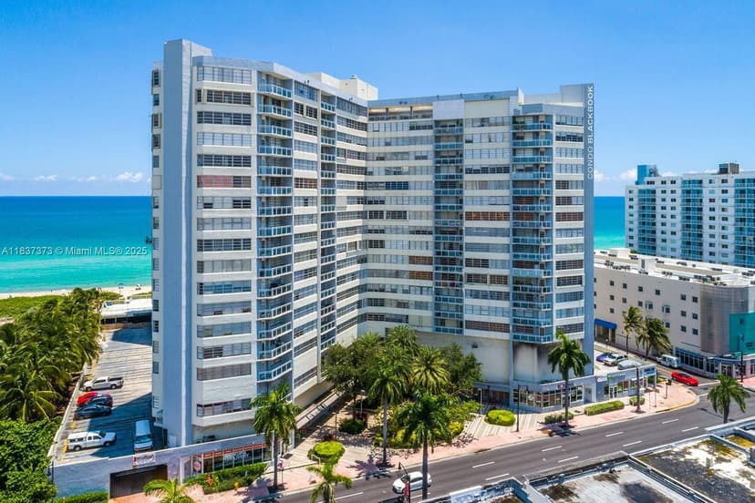7135 Collins Ave # 1035, Miami Beach FL 33141
