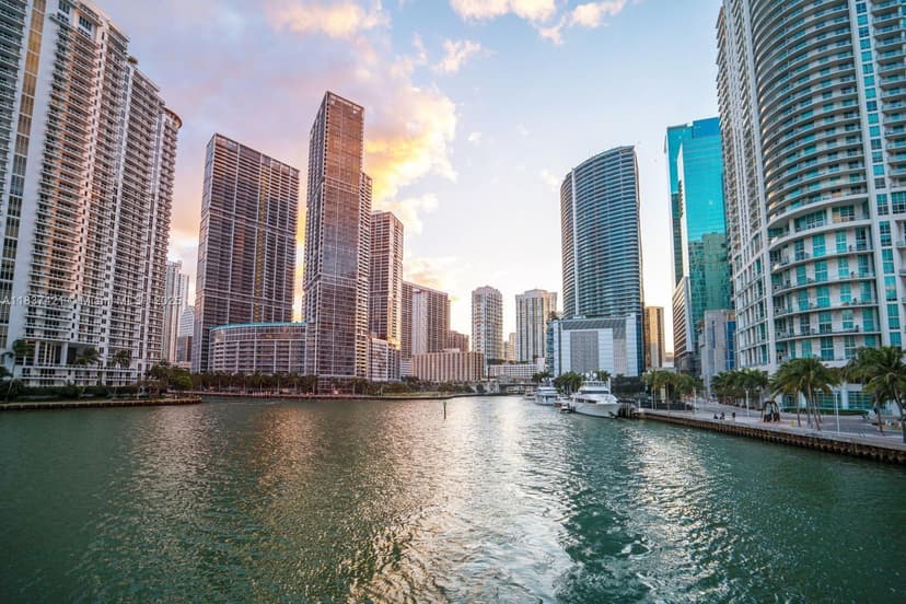 200 Biscayne Boulevard Way # 502, Miami FL 33131