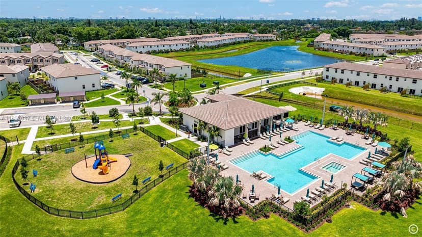 12652 NW 23rd Pl, Miami FL 33167
