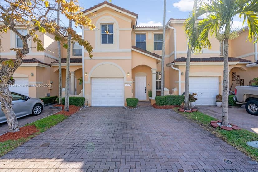 12175 SW 124th Ct, Miami FL 33186