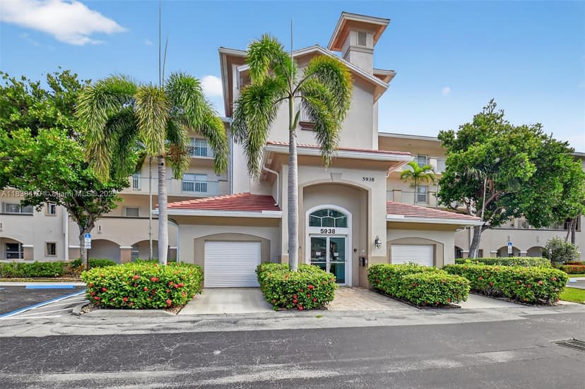 5938 Crystal Shores Dr # 103, Boynton Beach FL 33437
