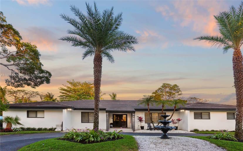 13505 SW 83rd Ct, Pinecrest FL 33156